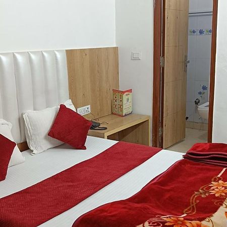 Hotel A10 New Delhi Exterior photo