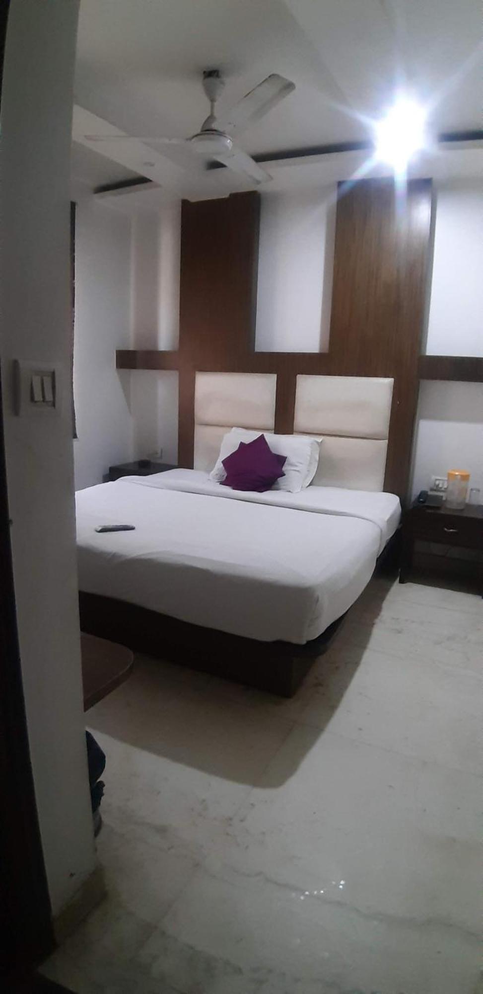 Hotel A10 New Delhi Exterior photo