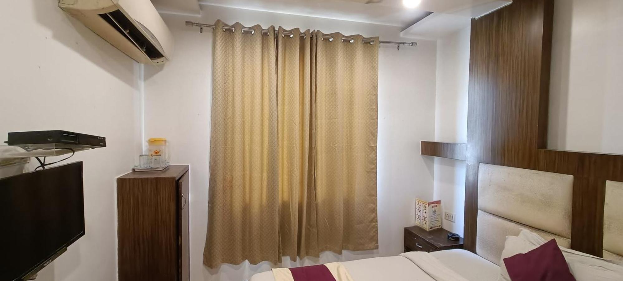 Hotel A10 New Delhi Exterior photo